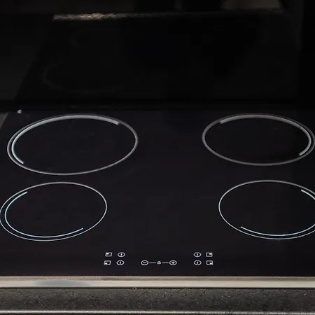 The Teal Spot By Pikhost Appartement Tirana