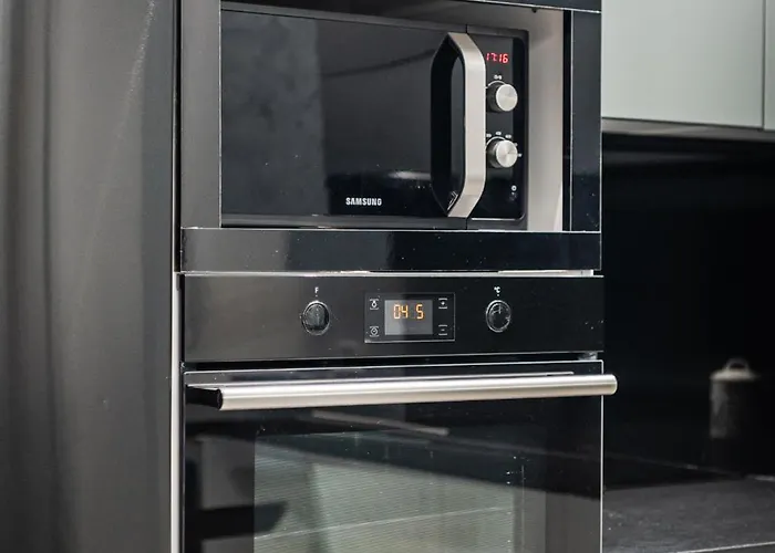 The Teal Spot By Pikhost Apartmán Tirana