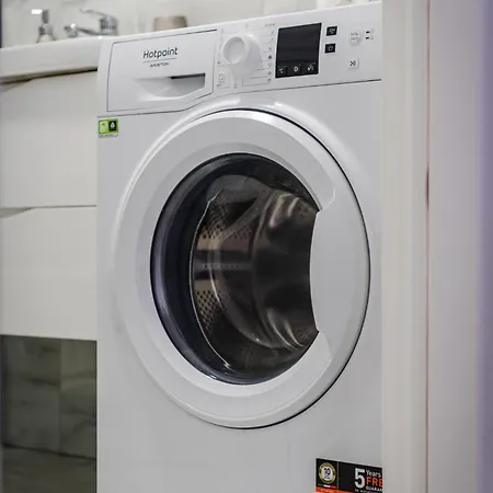 The Teal Spot By Pikhost Appartamento Tirana